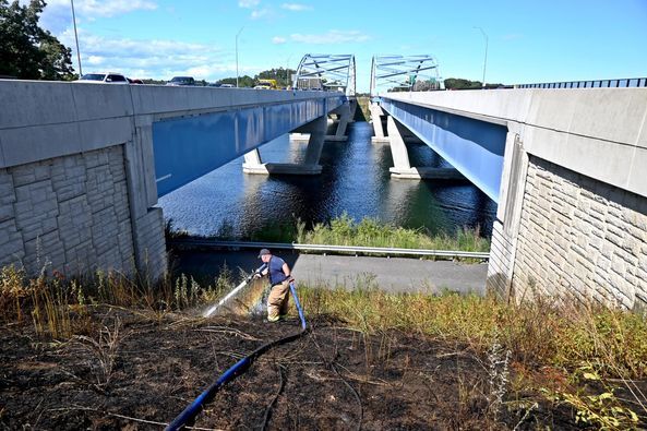 Brush fire near Whittier Bridge